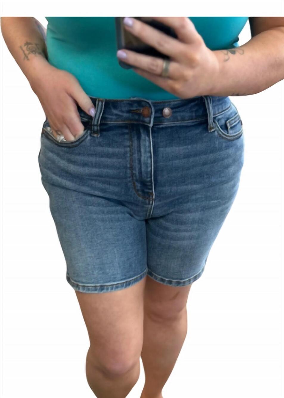 NEW JUDY BLUE women's adjustable double button high-rise shorts in light